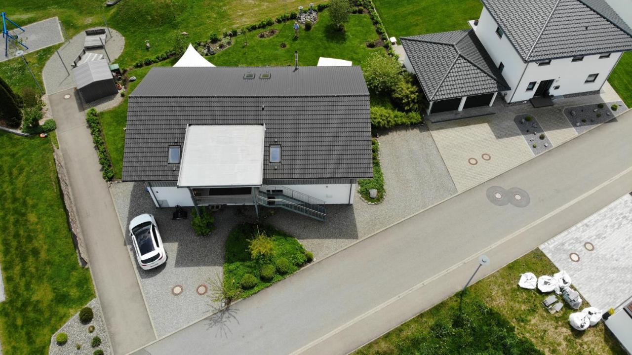 Gemuetliche Ferienwohnung Mit Panoramablick Muttensweiler Kültér fotó